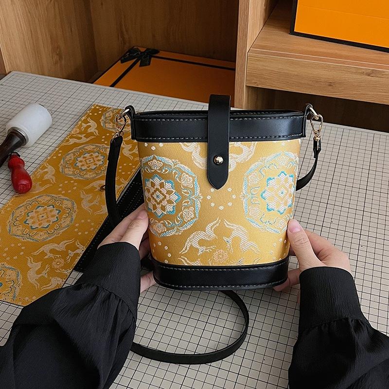Tas Rajut DIY - Tas Selempang  - Leatherwork Patterns ulasan dan harga