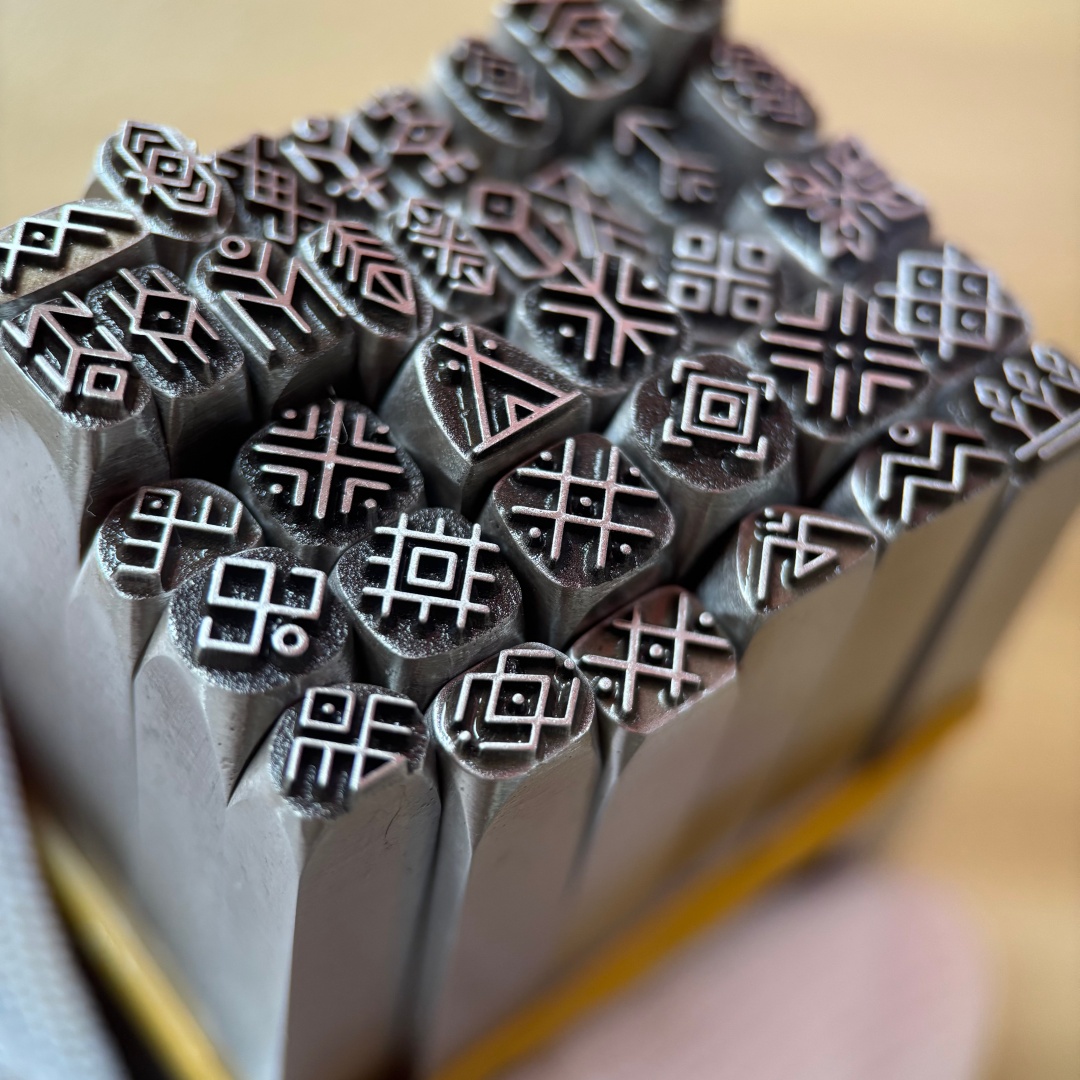 NO.19-NO.35 Stempel Logam Simb - Leatherwork Patterns ulasan dan harga
